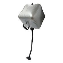 Cargar imagen en el visor de la galería, Solar Spray Portable Shower
